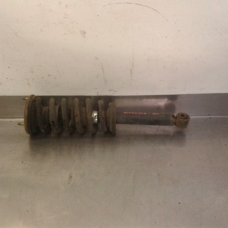 VEERPOOT RECHTS VOOR Mitsubishi Pajero Canvas Top (V6 / 7), Gebruikt, Mitsubishi