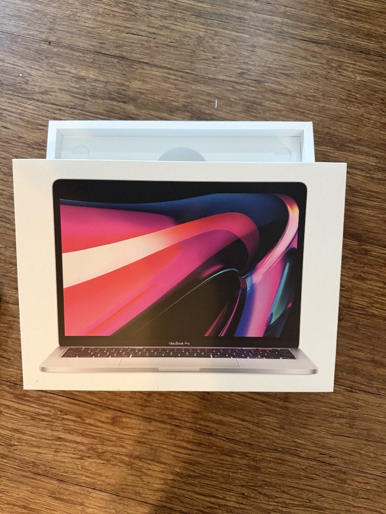 Onderdelen en doos MacBook Pro A2338 doos MacBook Pro A3112, Computers en Software, Ophalen, Niet werkend