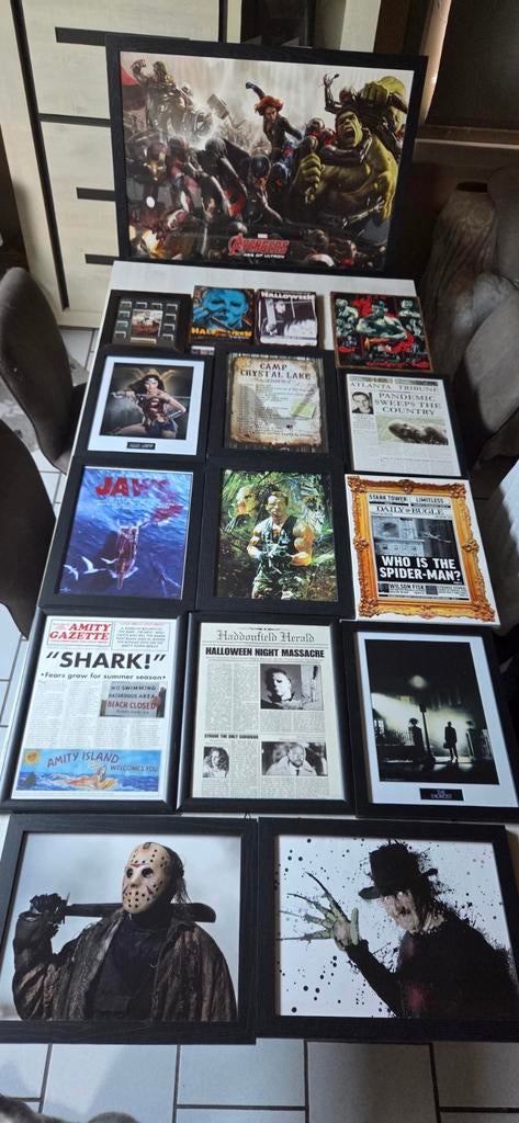 Horrorkaders/canvas jaws,predator,the walking dead halloween, Enlèvement