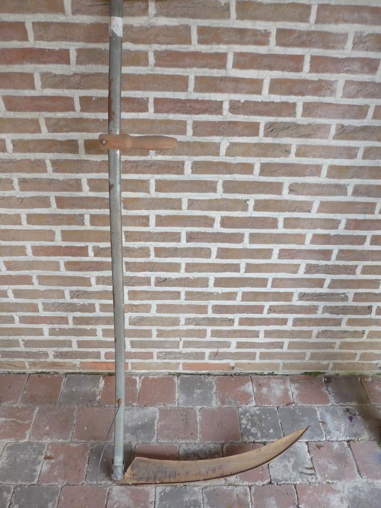 Zeis in goede staat , blad moet enkel "gewet" worden, Ophalen, Gebruikt, Zeis