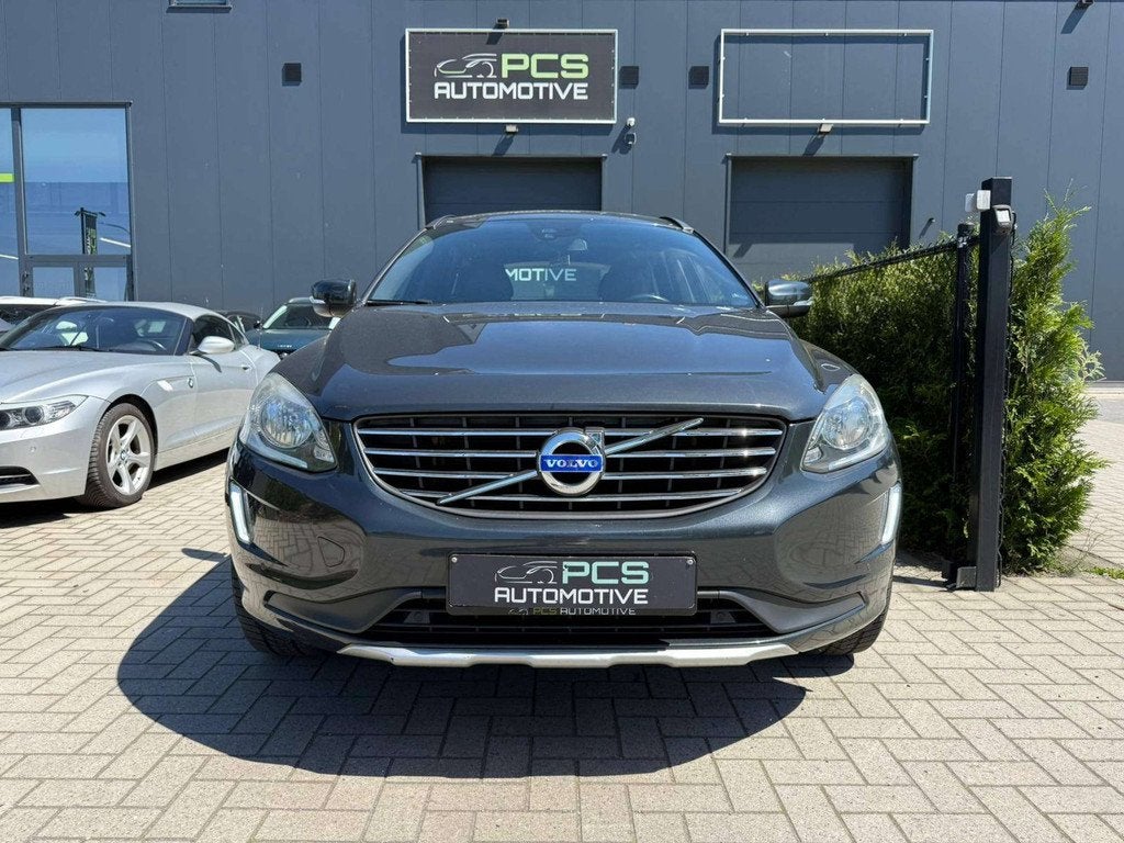 Volvo XC60 2.0 Diesel / Euro 6b / 181 pk / 12 mnd Waarborg, Auto's, Gebruikt, 4 cilinders, 1969 cc, Bedrijf