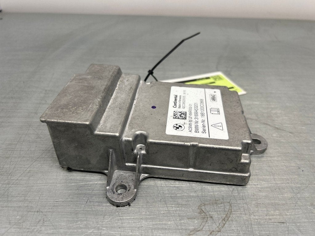 BOITIER AIRBAG BMW 5 serie (G30) (|31699453201|), Utilisé, BMW, Petuelring 130
80809  München, DE, Bayerische Motoren Werke AG