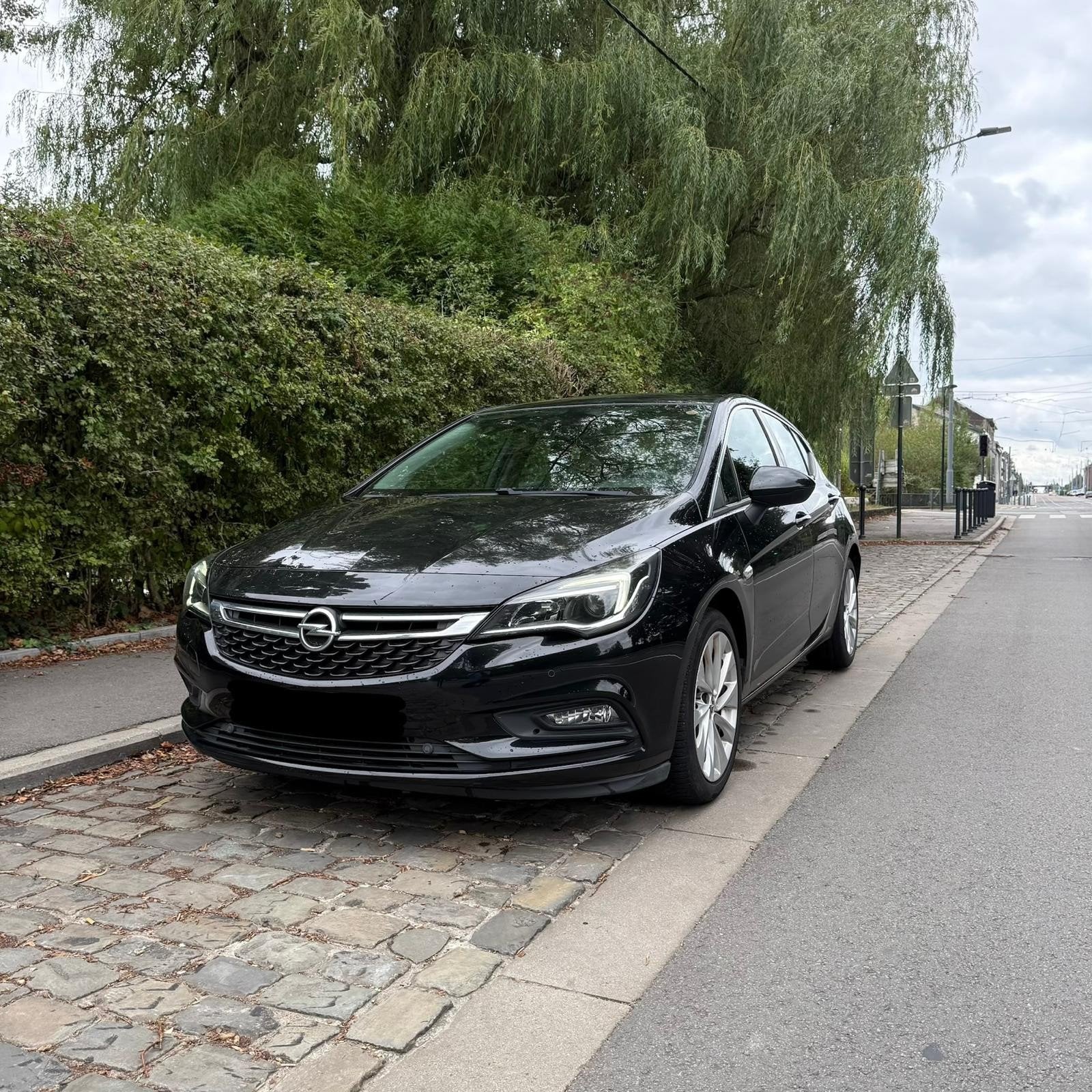 Opel Astra K - 1.4 Benzine 2016, Auto's, Opel, Euro 6, Zwart, Automatische klimaatregeling, Handgeschakeld