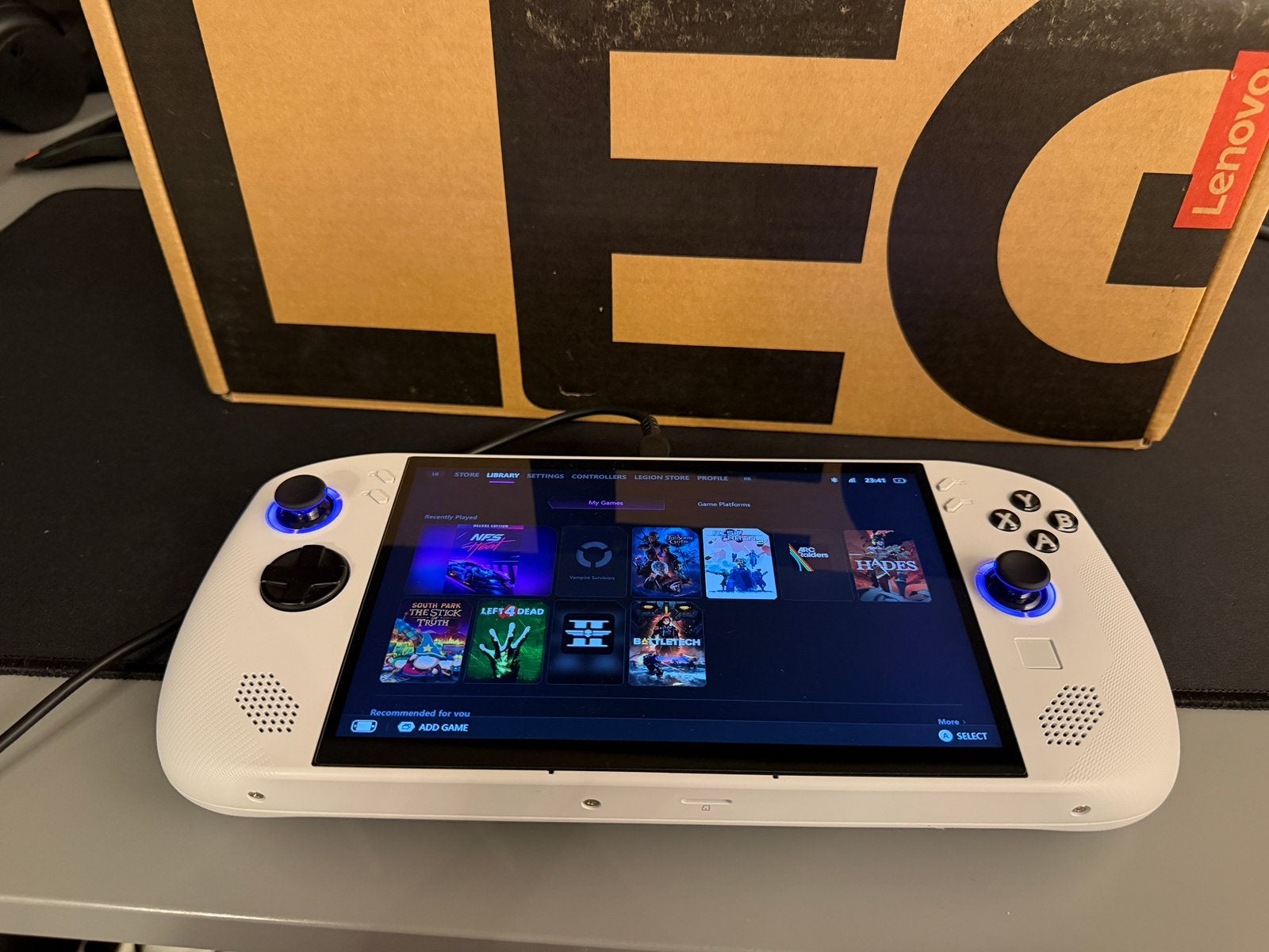 Lenovo Legion Go S, Games en Spelcomputers, Spelcomputers | Overige, Ophalen, Lenovo, Zo goed als nieuw