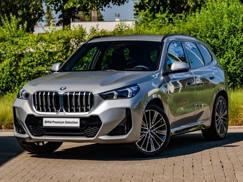 BMW X1 xDrive 30e /M-Pack/xDrive/HUD/Trekhaak, Auto's, BMW, Bedrijf, X1, Adaptieve lichten, Adaptive Cruise Control, Airbags, Airconditioning