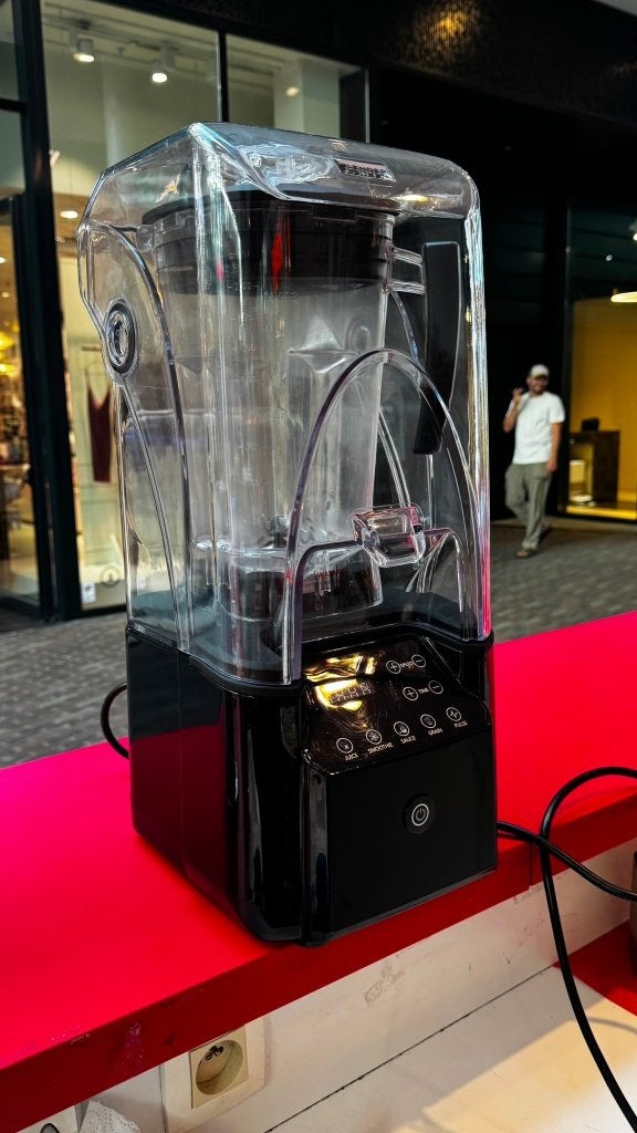 Professionele blender, Elektronische apparatuur, Ophalen, Zo goed als nieuw, Blender