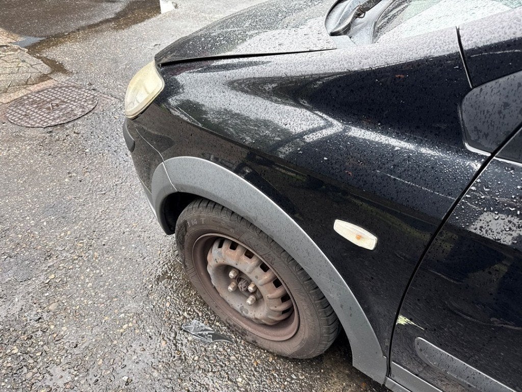 SPATBORD LINKS VOOR Hyundai Getz (|663111C650|), Hyundai Motor Deutschland GmbH, Gebruikt, Voor, Hyundai