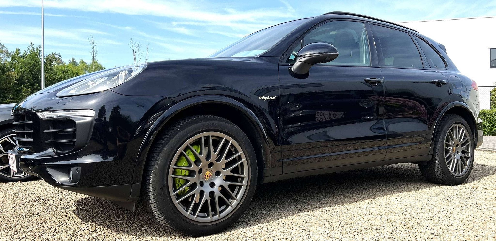 Porsche Cayenne 3.0i V6 245 KW Hybrid Tiptronic S Platinum E, Auto's, Porsche, Zwart, Bedrijf, 5 zetels, Hybride Elektrisch/Benzine