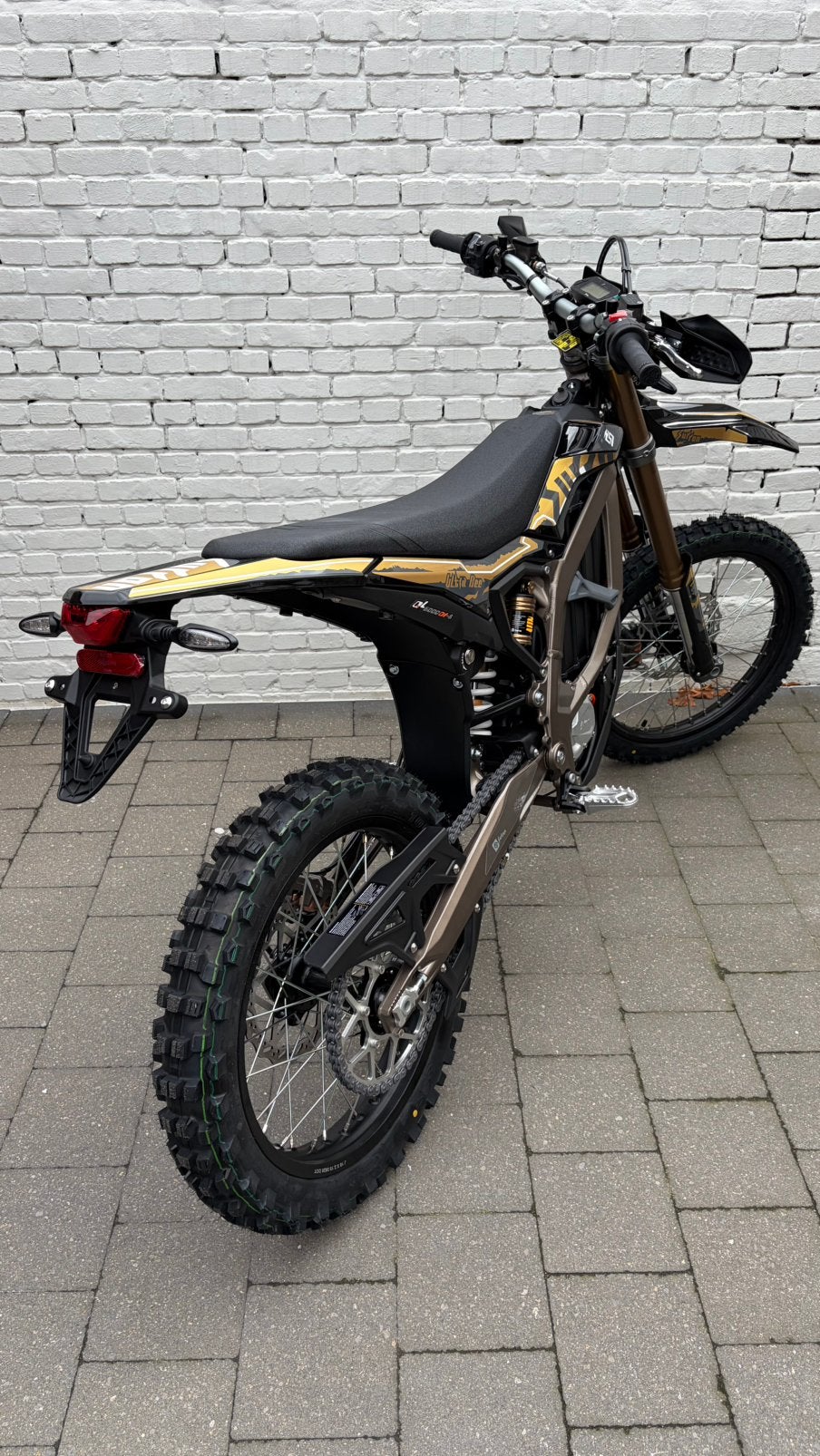 SurRon Ultra bee HP (T), Motos, Entreprise, Enduro, 1 cylindre, 125 cm³