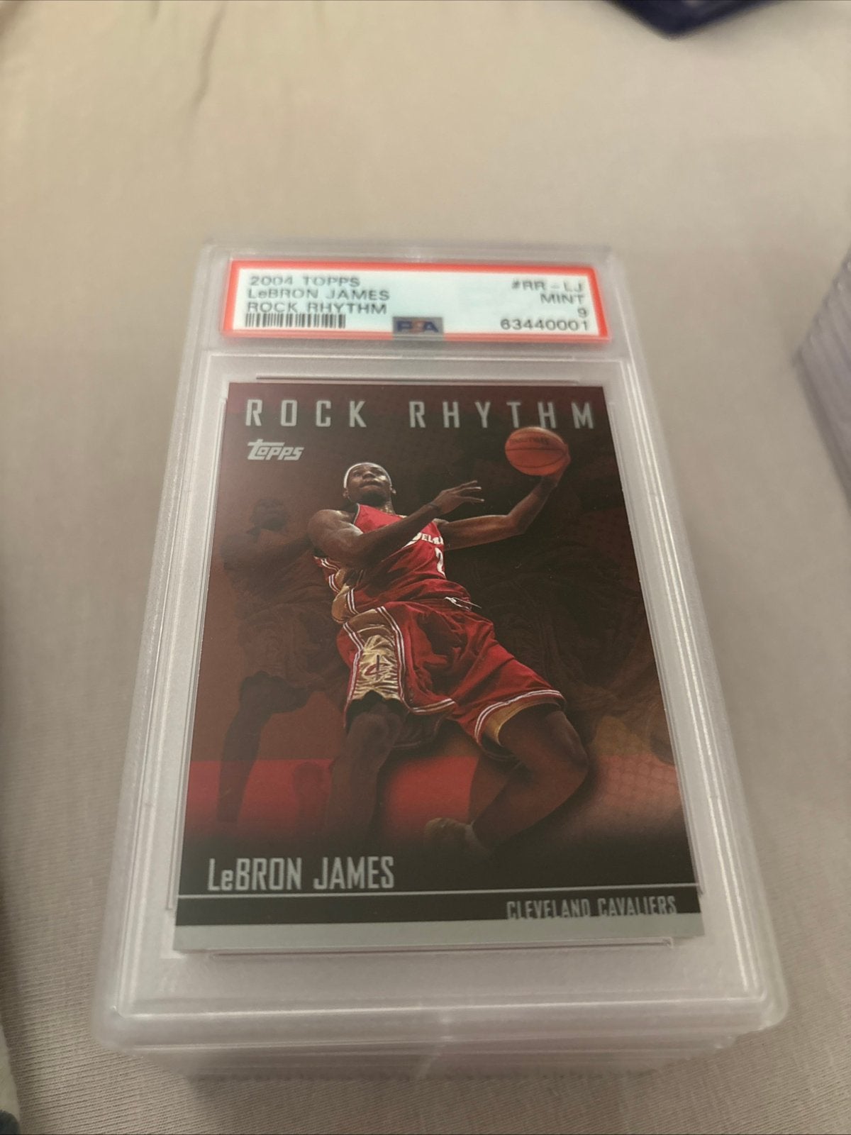 2004 Topps Lebron James Rock Rhythm psa 9, Enlèvement ou Envoi, Comme neuf