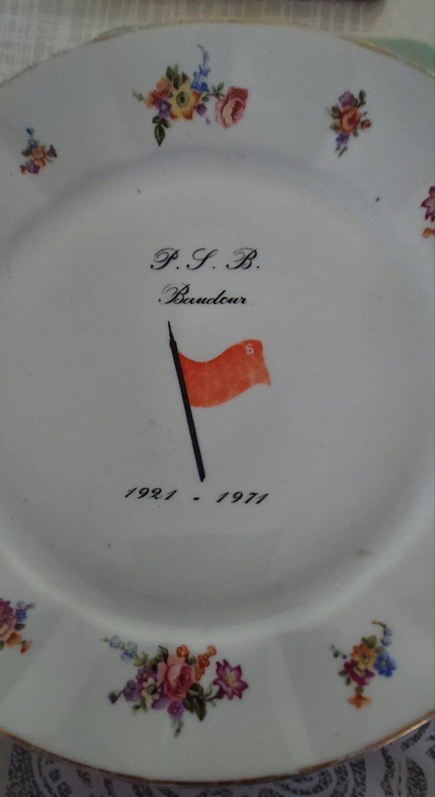 plat baudour 31cm 1921 1971, Antiek en Kunst, Antiek | Porselein, Ophalen of Verzenden