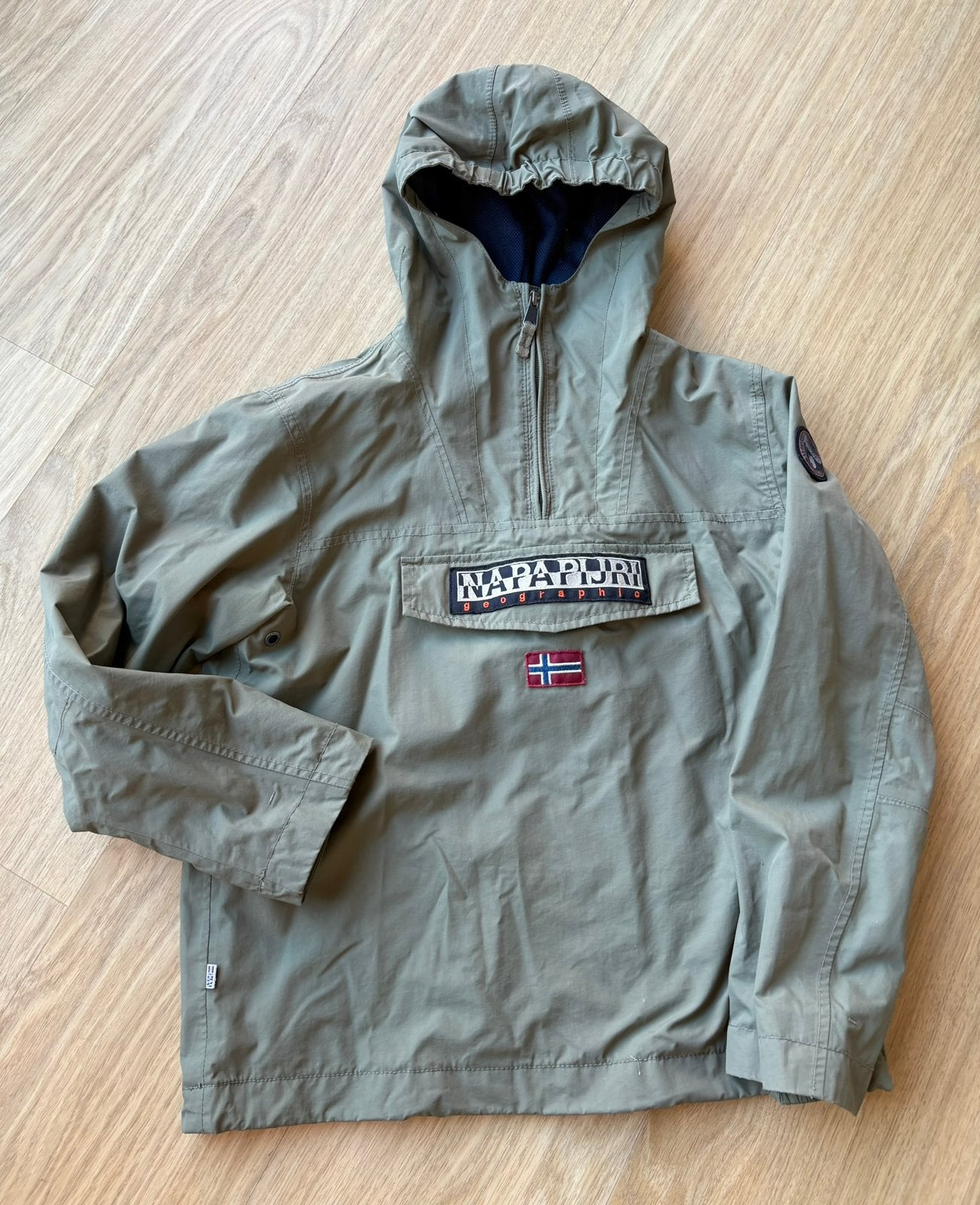 Veste Napapijri kaki Taille 12 ans, Enlèvement, Utilisé, Garçon ou Fille, Pull ou Veste