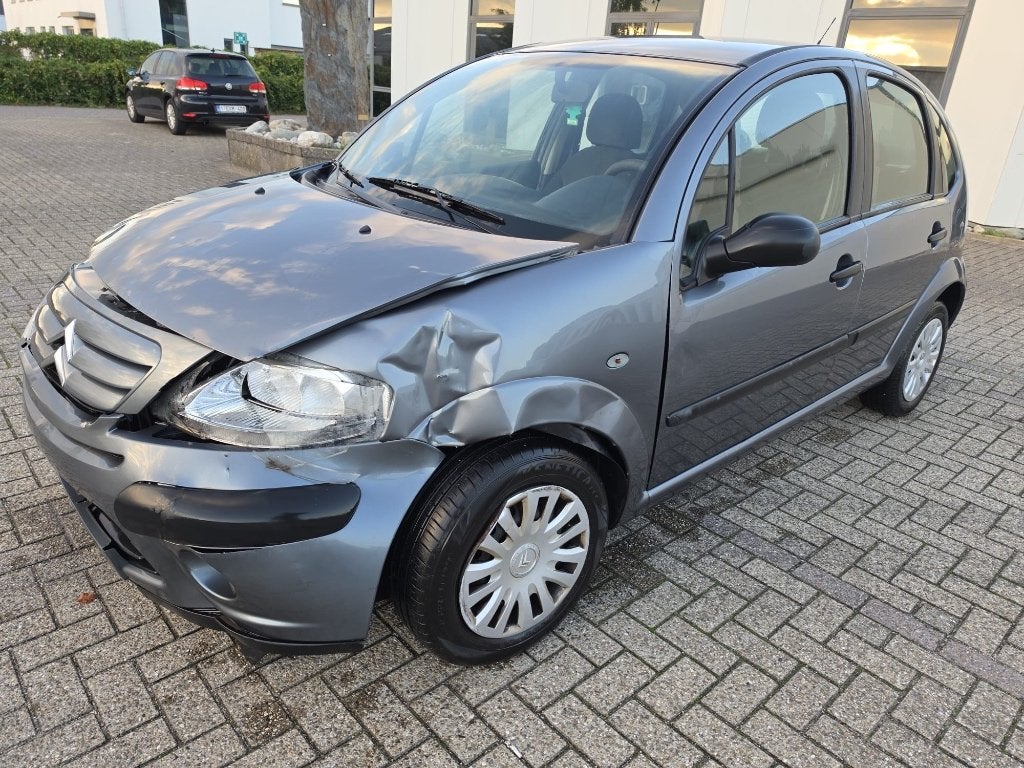 Citroën C3 accidentée : 143000 km, Autos, 1124 cm³, Achat, 140 g/km, 4 portes