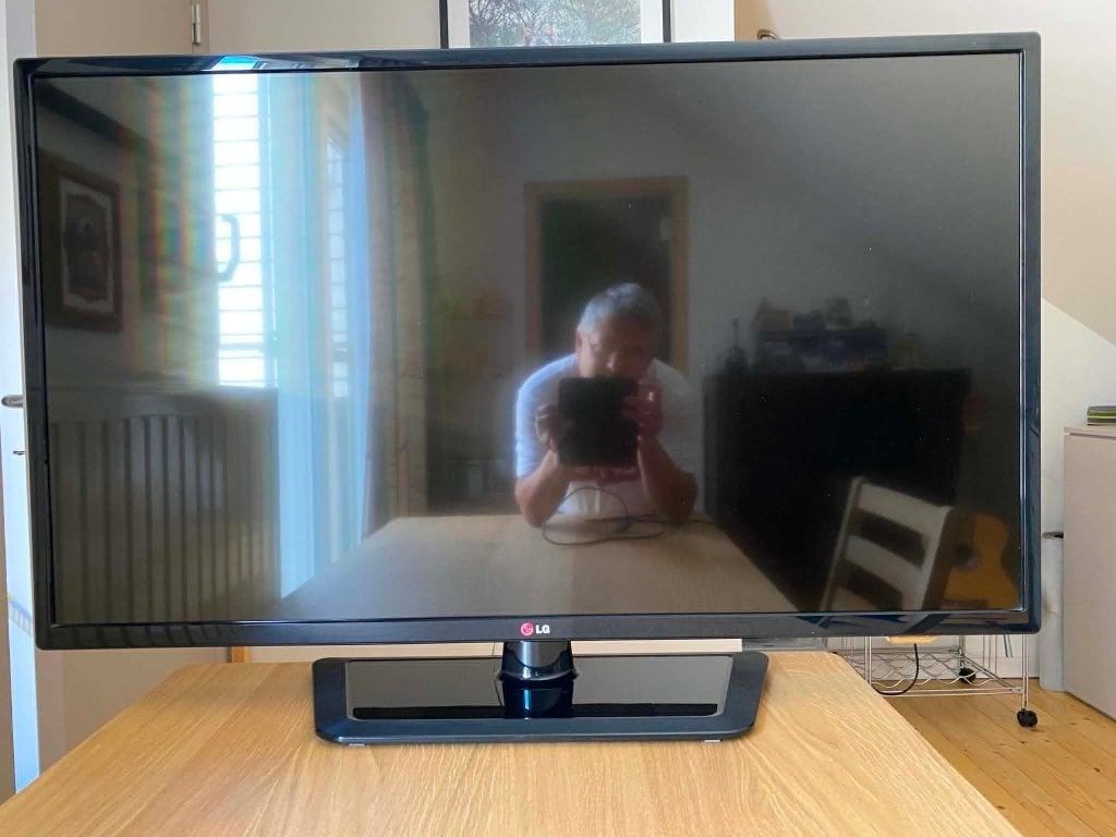 TV LG 42LM3450 / 110 cm., Ophalen, 50 Hz, LCD, Zo goed als nieuw