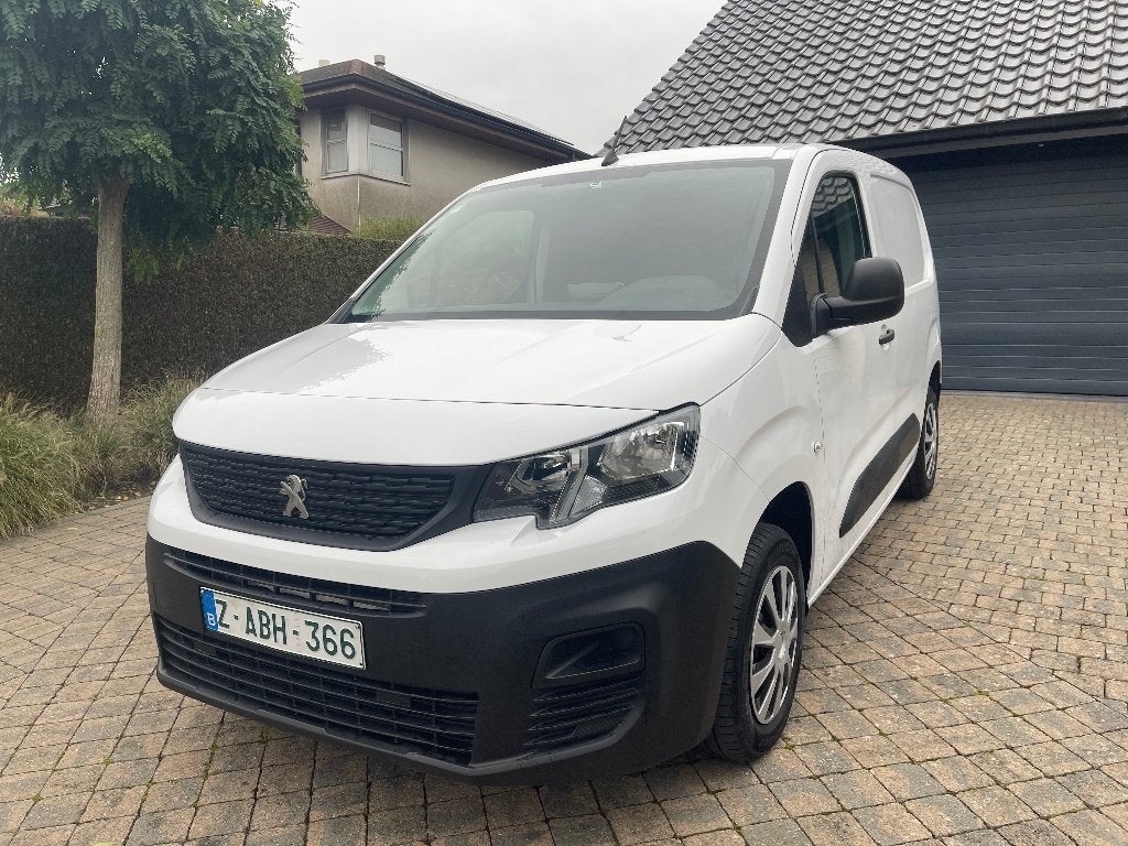 Peugeot Partner benzine 3zit lichte vracht airco,carplay,pdc, Autos, Achat, Euro 6, Entreprise, 3 places