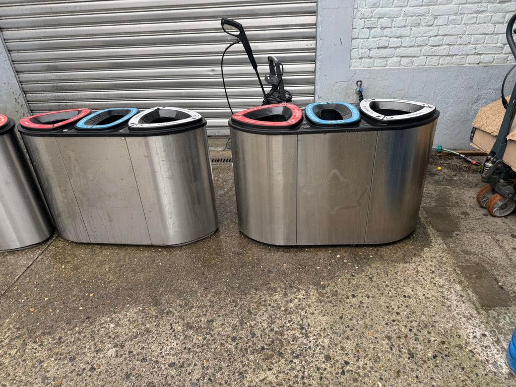 poubelles, Enlèvement, Neuf