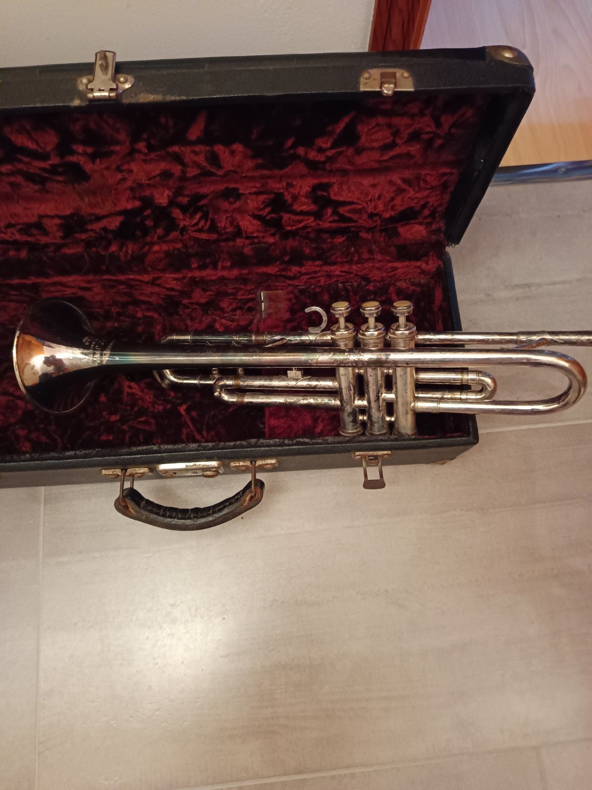 Trompette si B/ ut, Muziek en Instrumenten, Blaasinstrumenten | Trompetten, Ophalen