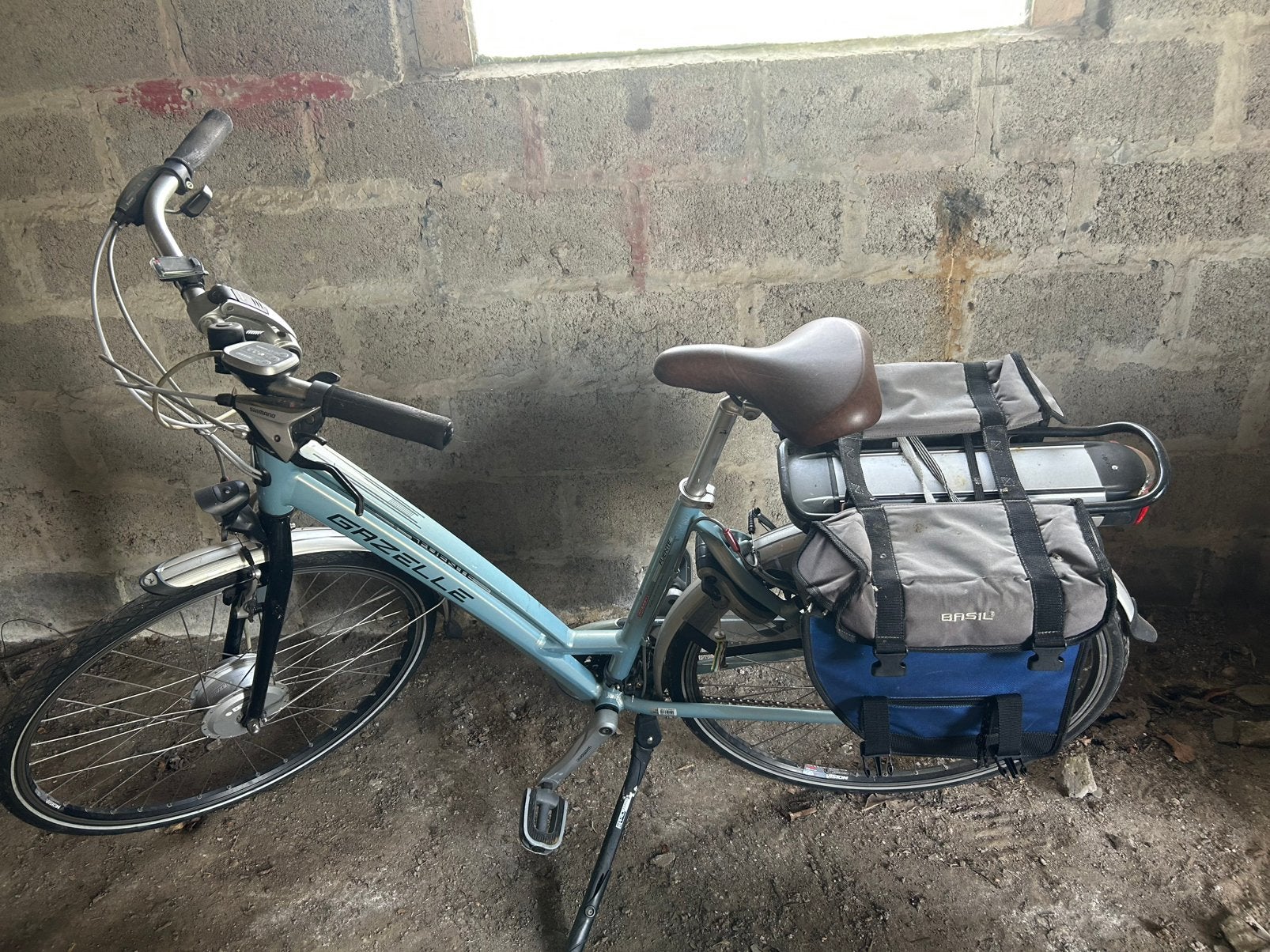 Elektrische fiets, Ophalen, Gebruikt, Minder dan 30 km per accu, Gazelle