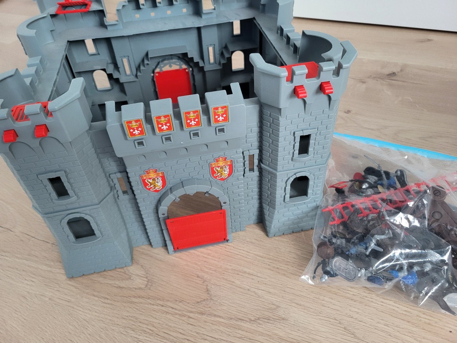 ridder kasteel, Ophalen, Zo goed als nieuw, Jongen of Meisje