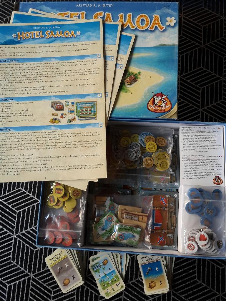 Nieuw spel Hotel Samoa, 3-6 spelers, 10+, + 1 gratis promo, Ophalen of Verzenden, Nieuw, White Goblin Games