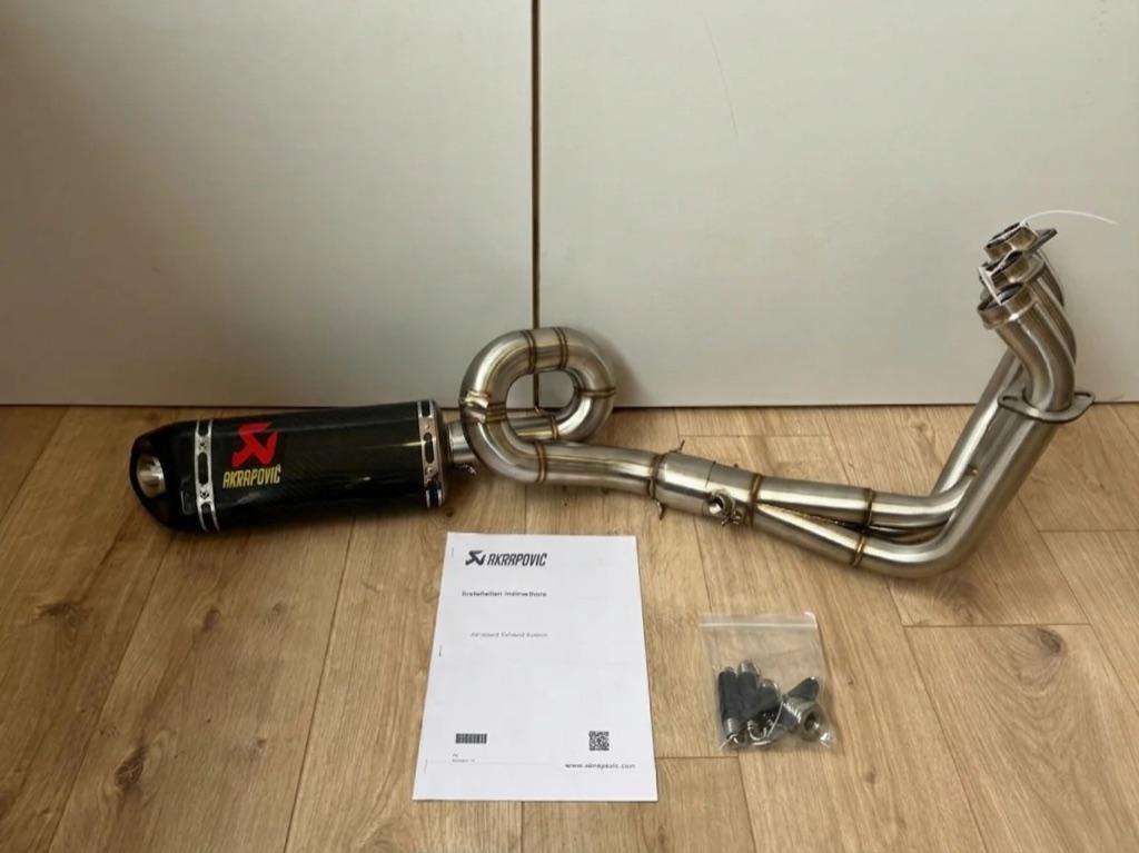 Akrapovic Racing Line Yamaha MT-09/Tracer900 (2014-2020), Envoi, Neuf
