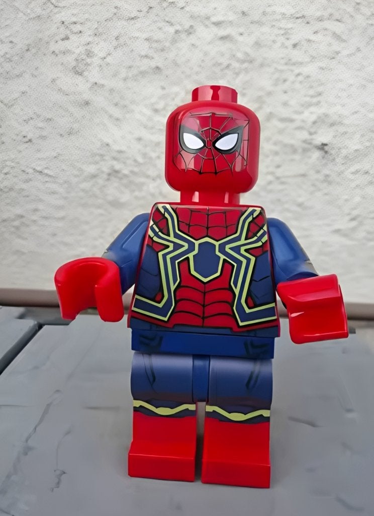 Spider man "lego" figuur bijna 30 cm groot, Enlèvement ou Envoi, Neuf