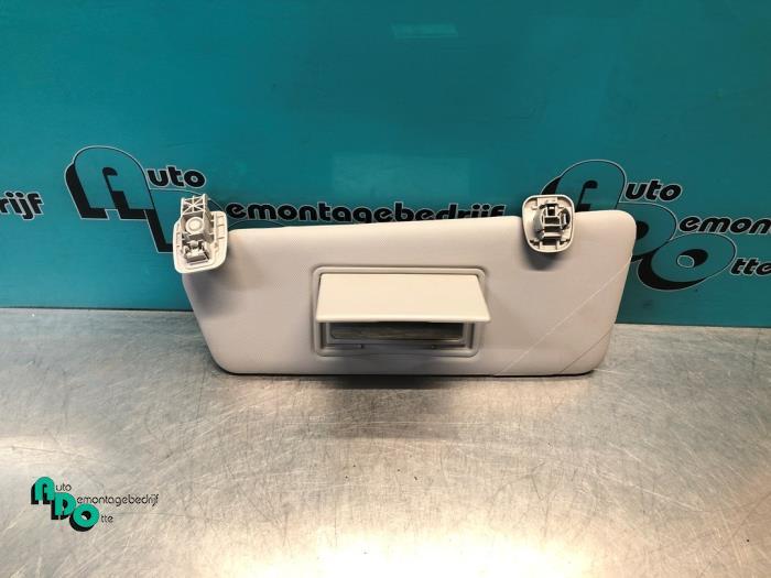 Zonneklep van een Renault Clio (Clio 4 12-), Auto-onderdelen, Interieur en Bekleding, Gebruikt, -, Renault, -