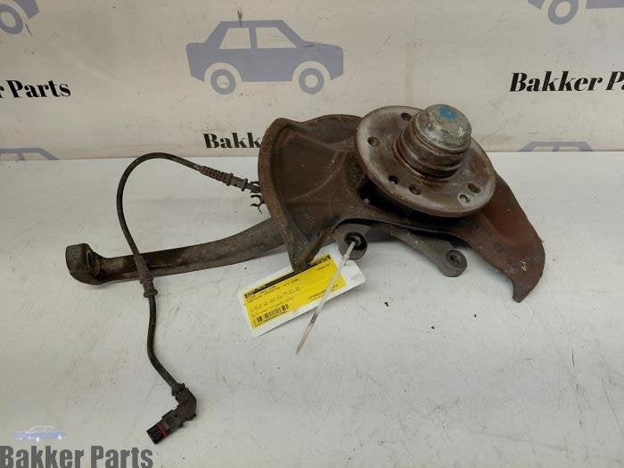 Joint avant gauche d'un Chrysler Crossfire, -, 3 mois de garantie, Utilisé, -