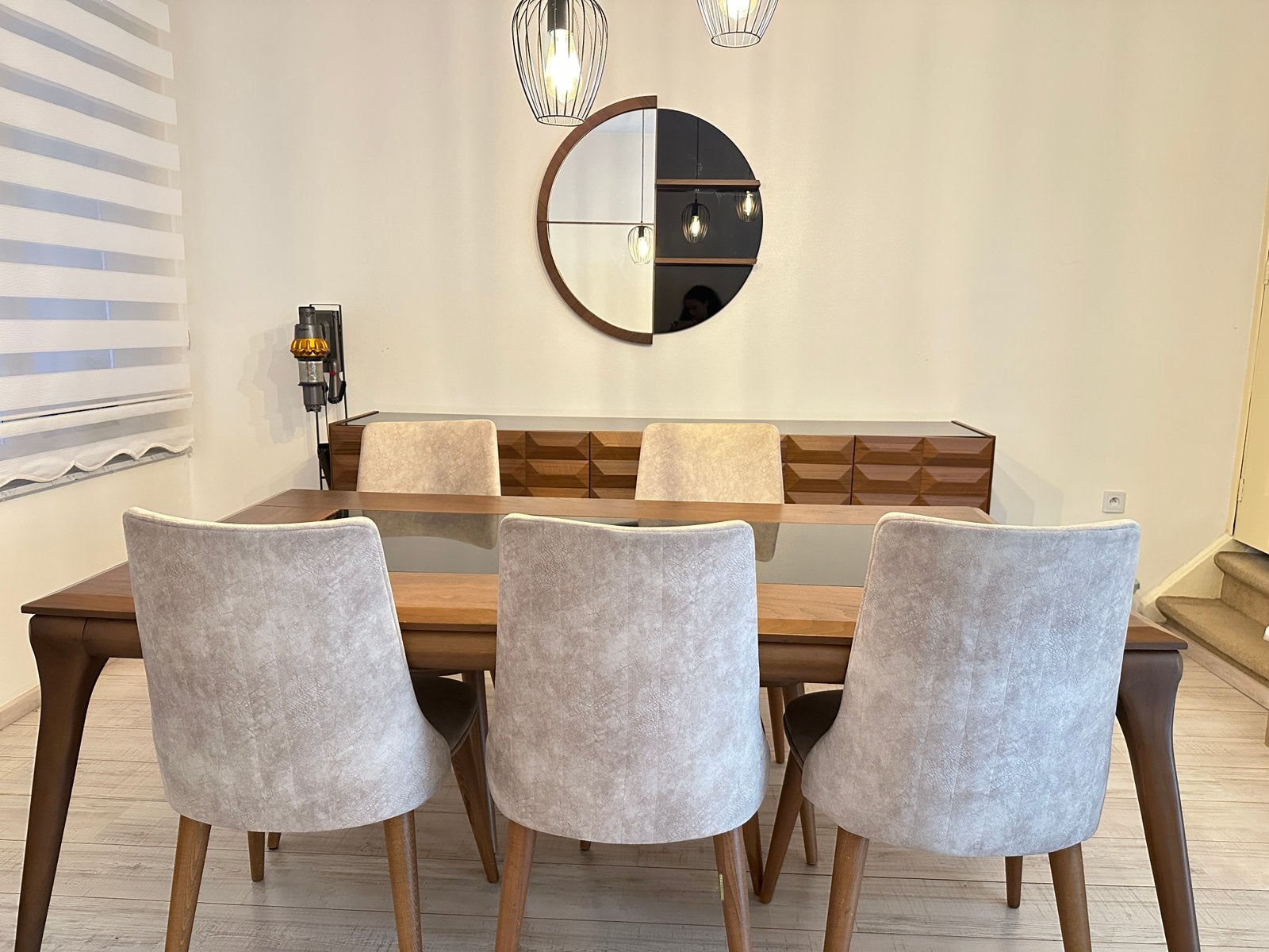 Meuble tv,table a manger et chaises, commode et mirroir, Enlèvement, Comme neuf