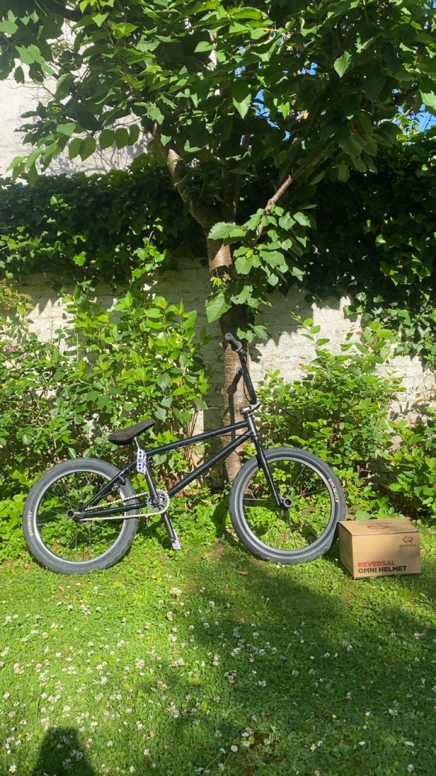 BMX op maat + nieuwe BMX-helm, Fietsen en Brommers, Ophalen, Zo goed als nieuw, Staal