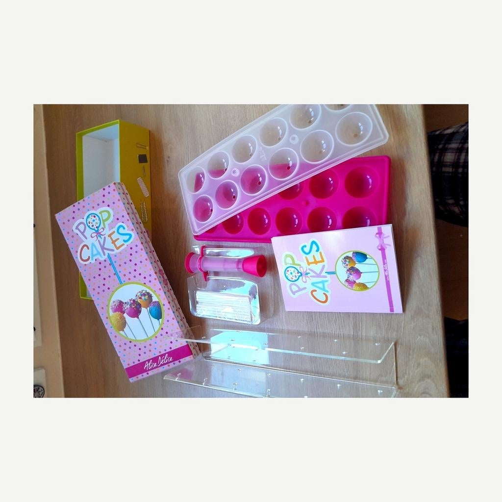 Kit Pop Cakes Alice Délice Neuf, Elektronische apparatuur, Wafelijzers, Ophalen