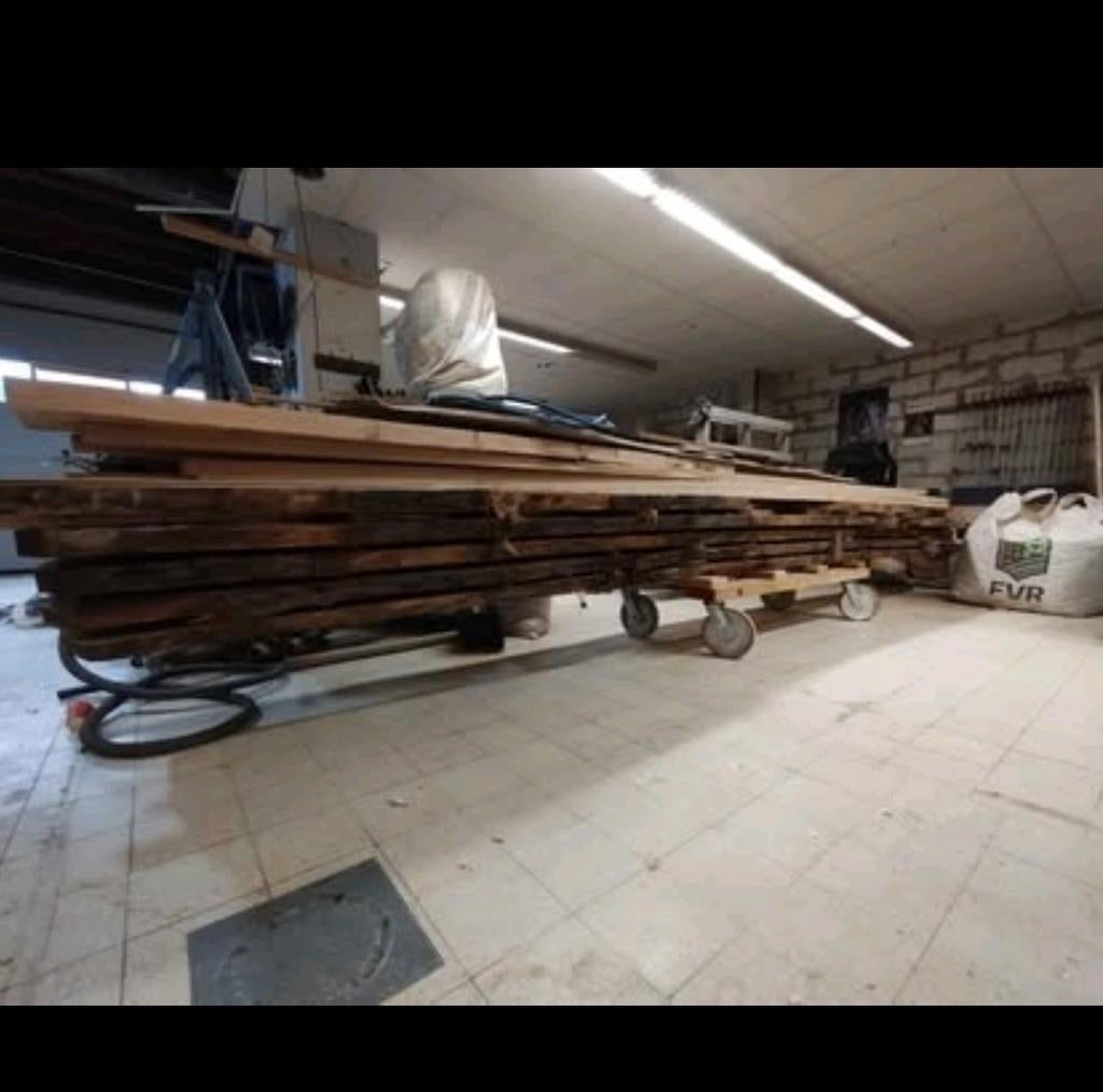 Eik slab boolhout, Enlèvement