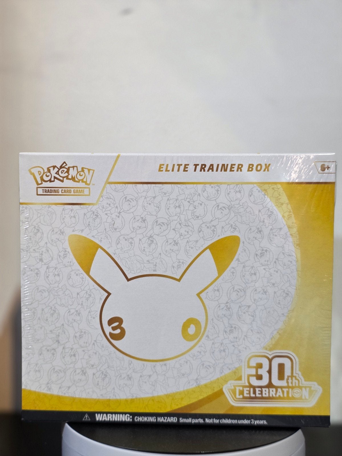 Pokemon 30th anniversary ETB, Ophalen