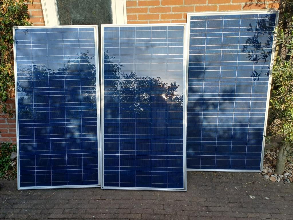 3 fois en bon état Les panneaux solaires Dubbink Solar 165 W, Enlèvement, Utilisé, Panneau, 100 à 200 watts-crêtes