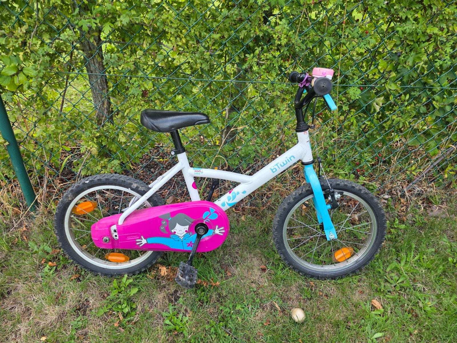 Vélo fille 16 pouces  btwin, Vélos & Vélomoteurs, Vélos | Vélos pour enfant, Enlèvement, 16 à 20 pouces, BTwin Décathlon