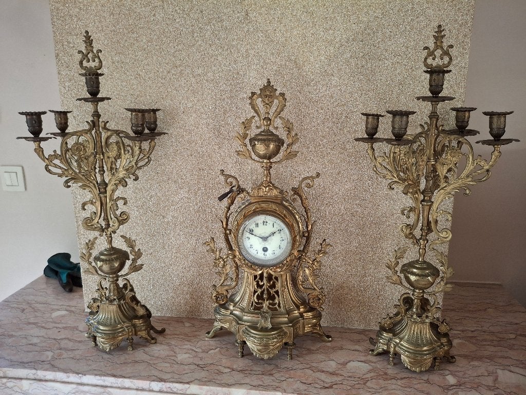 Carillons anciens, Antiquités & Art, Enlèvement