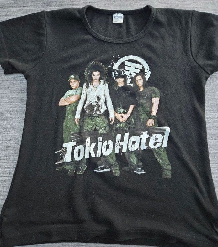 T-Shirt Tokio Hotel, Ophalen, Gedragen