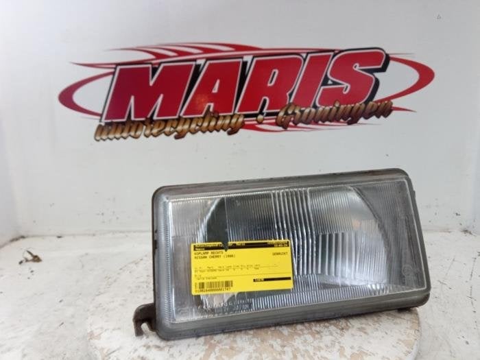 Phare droit d'un Nissan Cherry, -, -, 3 mois de garantie, Utilisé