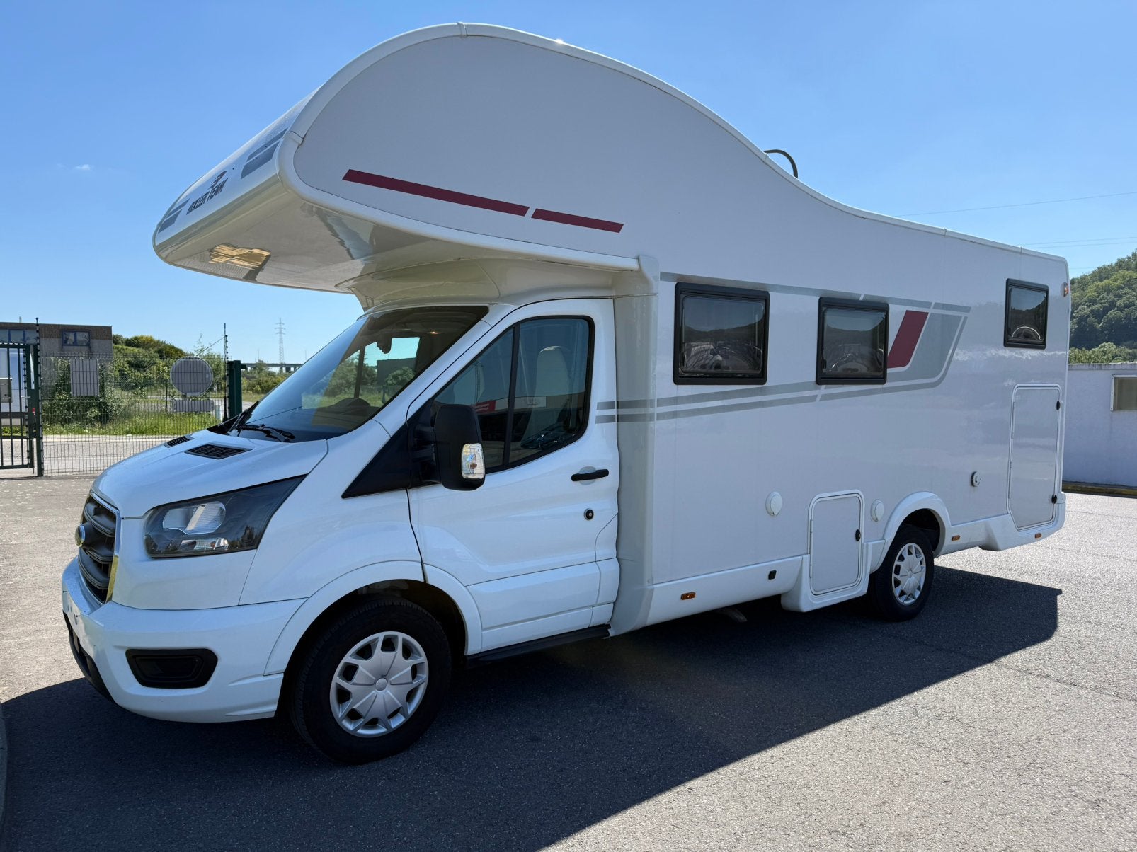 Roller team ford kronos 284M, Caravans en Kamperen, Mobilhomes, Particulier, tot en met 6, Alkoof, Ford, Ford, 7 tot 8 meter, Diesel