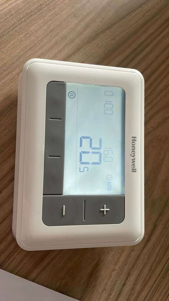 Digitale Thermostaat honeywell T4, Bricolage & Construction, Enlèvement ou Envoi, Comme neuf