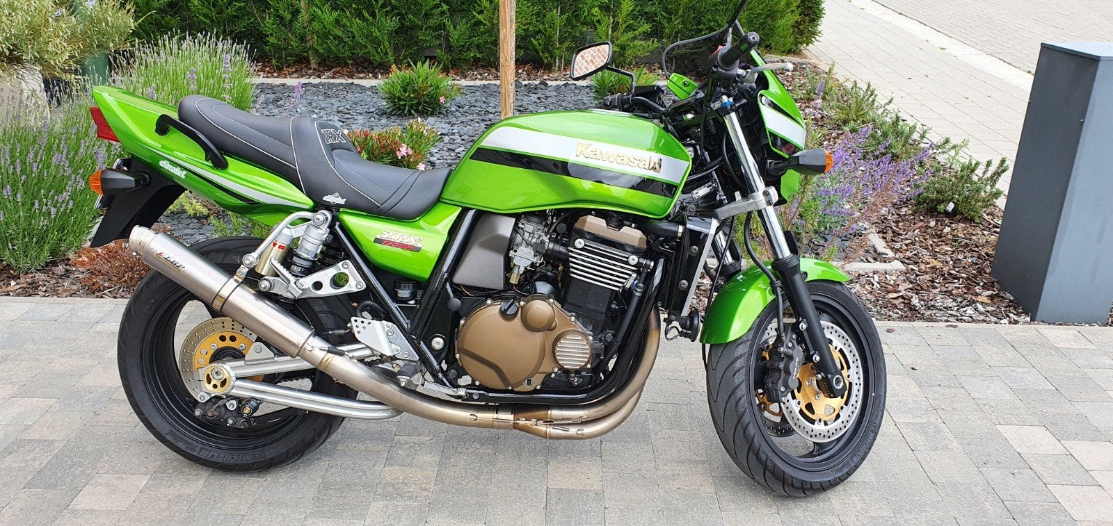ZRX 1200 R