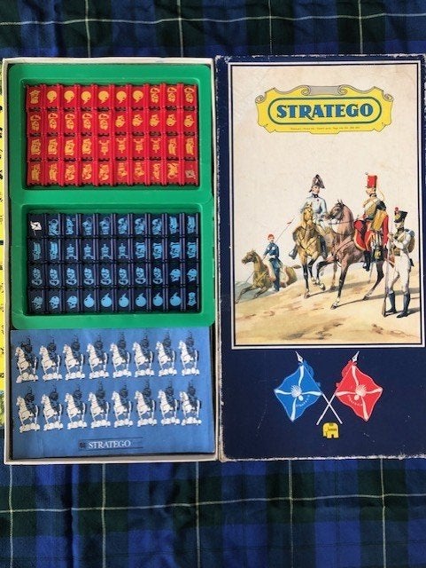 Stratego retro rechthoekige kantelen, Hobby en Vrije tijd, Gezelschapsspellen | Bordspellen, Ophalen