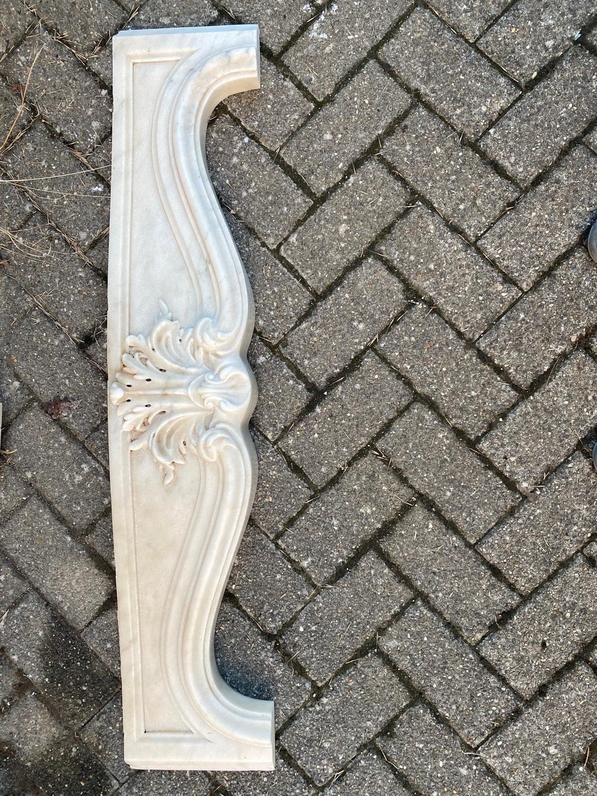 cheminée en marbre de style classique, Enlèvement