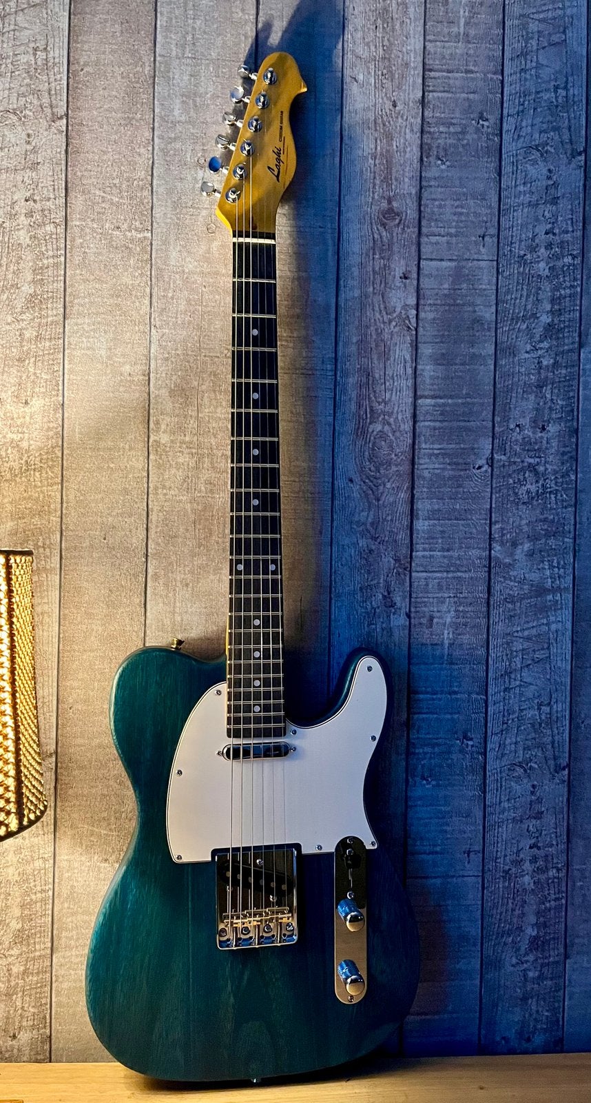 Laghi Telecaster 2025 - Velvet green Made in Belgium, Antiek en Kunst, Antiek | Keramiek en Aardewerk, Verzenden