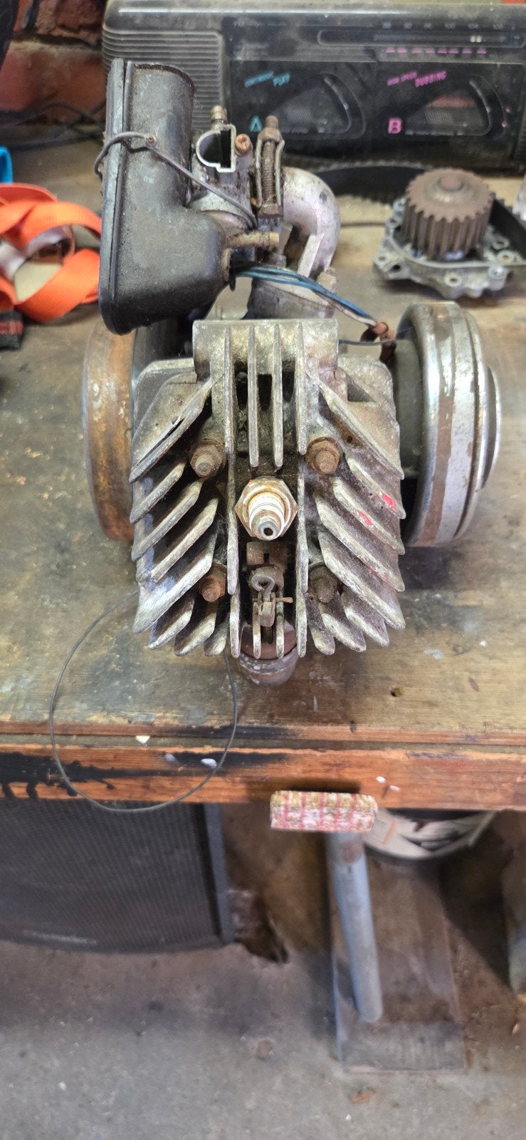 Moteur av10 voiturette