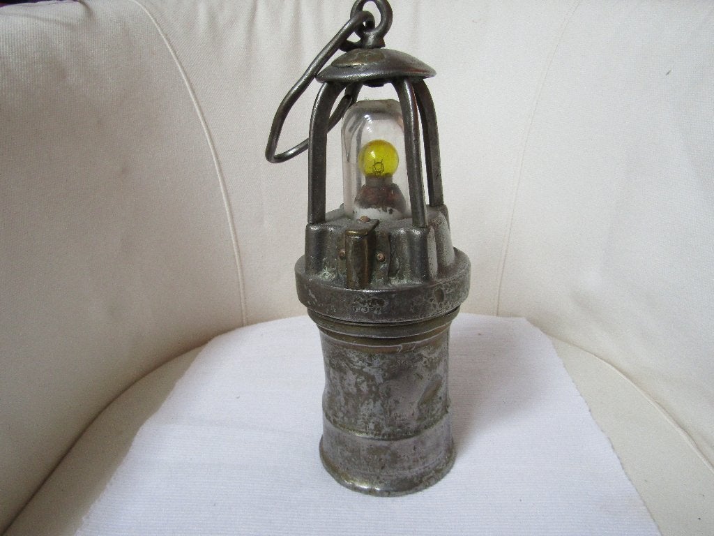 Ancienne lampe de mineur ogival, type Arras, Antiquités & Art, Enlèvement ou Envoi