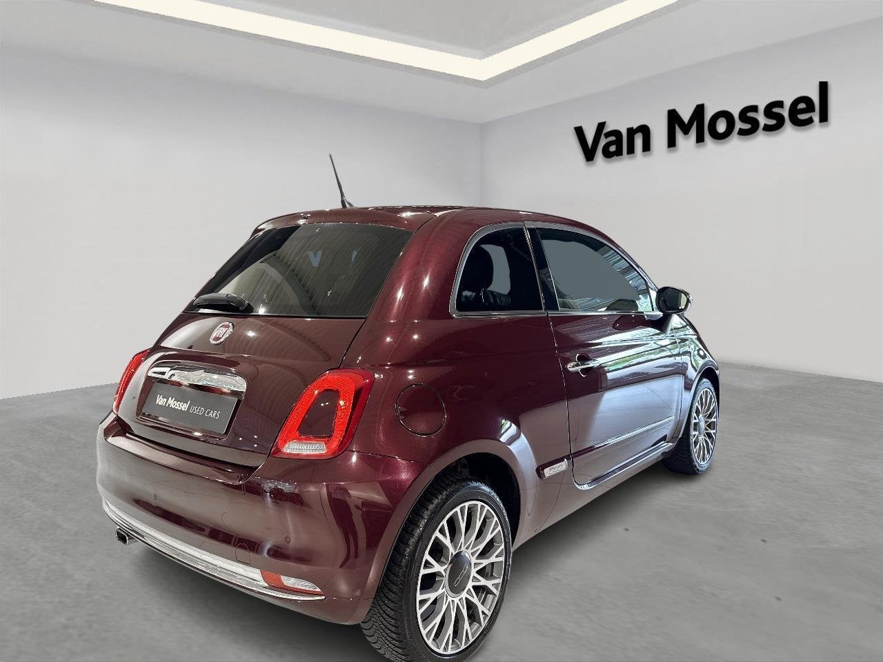 Fiat 500 1.2 8v 69hp Collezione, Auto's, Voorwielaandrijving, 4 zetels, Gebruikt, Euro 6