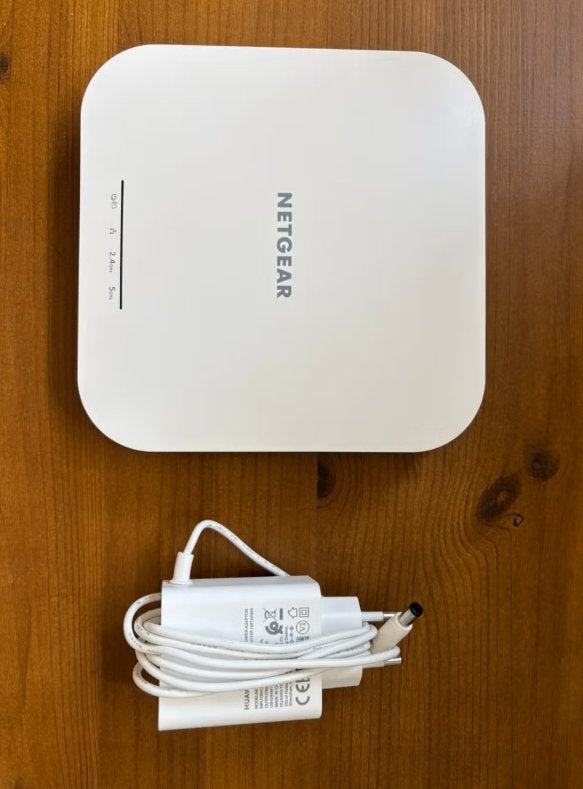 Netgear WIFI 6 AX1800 Acces point WAX610, Computers en Software, Ophalen, Zo goed als nieuw, Netgear