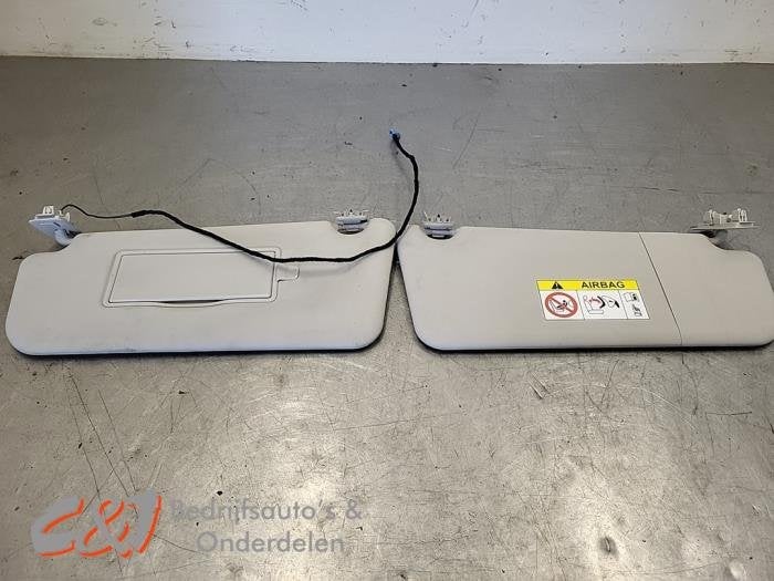 Zonneklep set van een Opel Combo, Gebruikt, -, -, Opel
