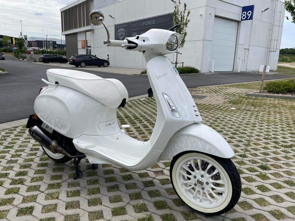 PIAGGIO VESPA 125 * 2022 * 800 km * Beperkte oplage, Scooter, Sportuitlaat, Nieuw, Bedrijf